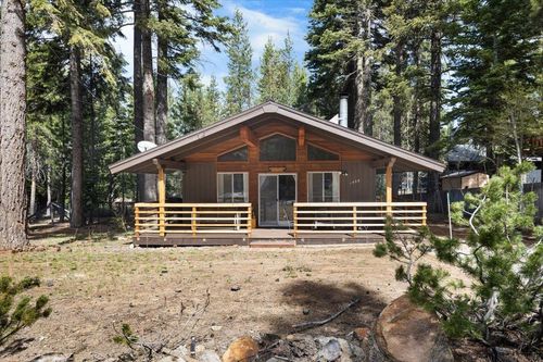 1520 Aztec Way, South Lake Tahoe, CA, 96150 | Card Image