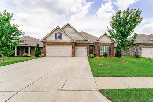 139 Shrewsberry Dr, New Market, AL, 35761-7775 | Card Image