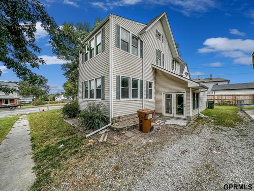 260 S 27th St, Lincoln, NE, 68510-1368 | Card Image