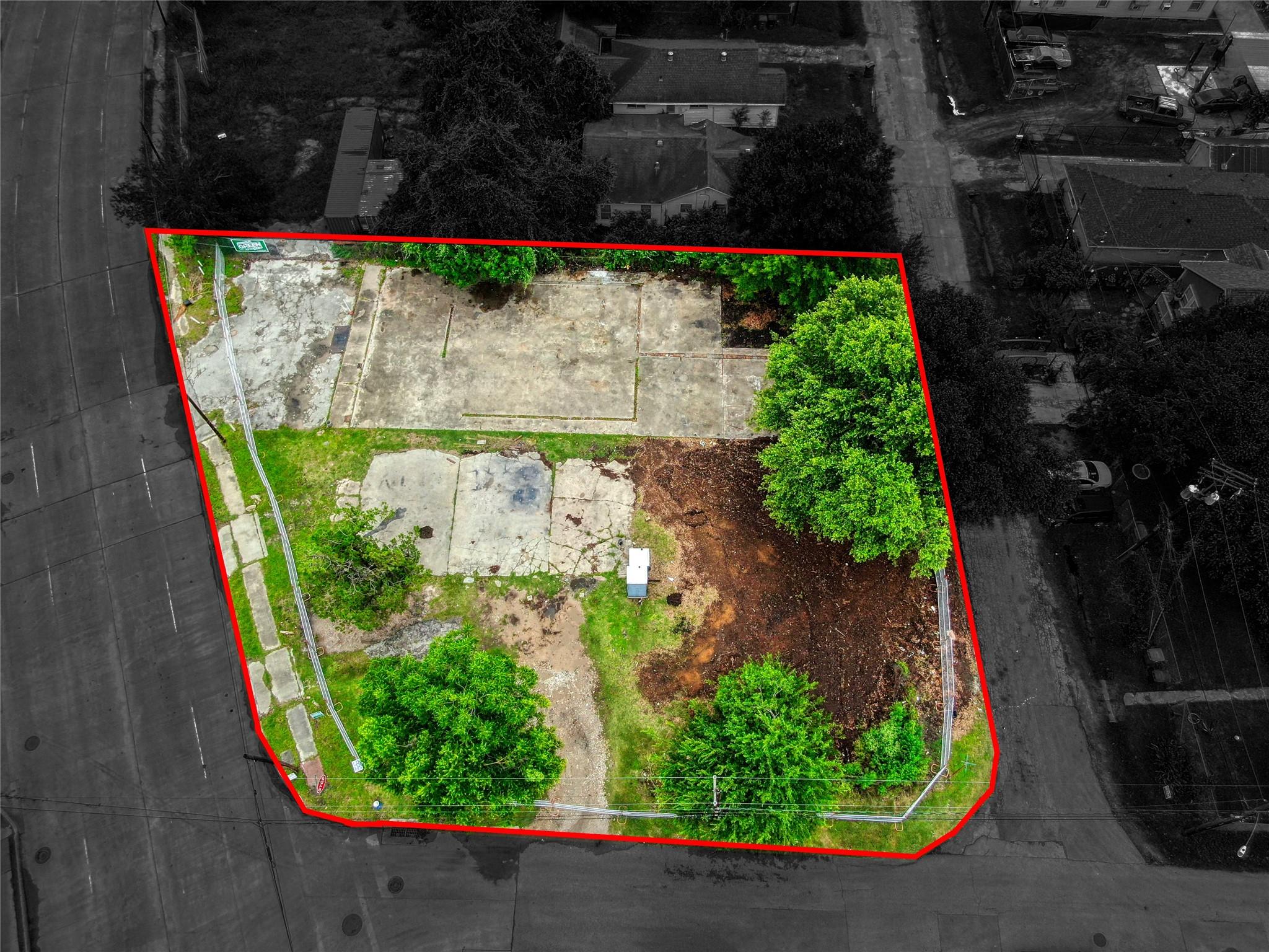 Land in Houston 5
