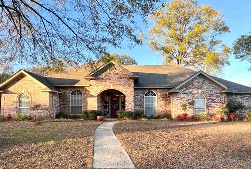 435 Whippoorwill Ln, Wake Village, TX, 75501-8639 | Card Image