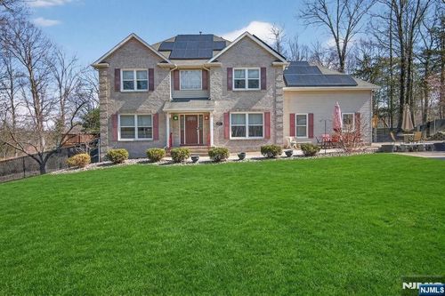 15 Hidden Valley Rd, Newton, NJ, 07860-6129 | Card Image