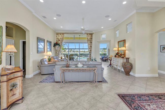 15490 Seafoam Cir, House other with 3 bedrooms, 3 bathrooms and null parking in PORT CHARLOTTE FL | Image 18