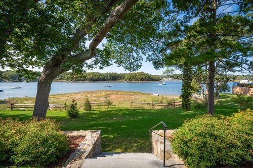 b-6B Stanwood Pt, Gloucester, MA, 01930 | Card Image
