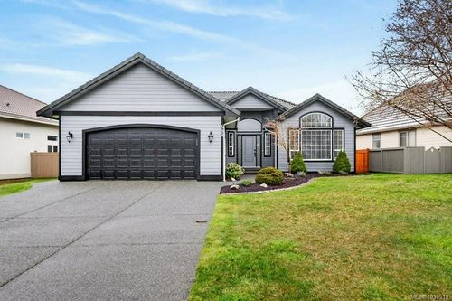 589 Monarch Dr, Courtenay, BC, V9N8R7 | Card Image
