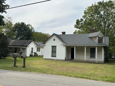 1907 Thatchers Mill Road, House other with 2 bedrooms, 1 bathrooms and null parking in Paris KY | Image 1