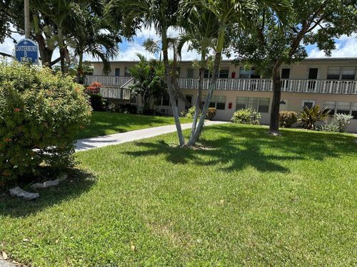 29 Canterbury B, West Palm Beach, FL, 33417 | Card Image
