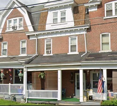 917 Center St, BETHLEHEM, PA, 18018-2803 | Card Image