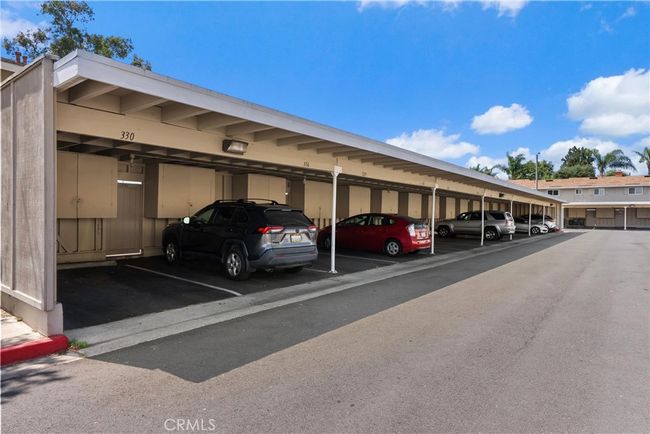 19860 Claremont Ln, Condo with 1 bedrooms, 1 bathrooms and 2 parking in Huntington Beach CA | Image 12