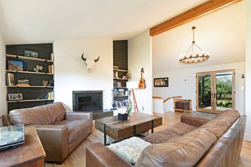 2300 Flynn Ln, Missoula, MT, 59808-5955 | Card Image