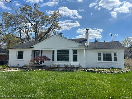 2194 Dorchester Rd, Birmingham, MI, 48009-7403 | Card Image