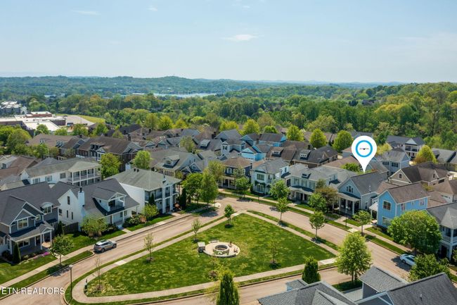 1539 Mystic St, House other with 3 bedrooms, 3 bathrooms and 2 parking in Knoxville TN | Image 38
