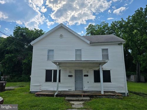 511 Pine St, CAMBRIDGE, MD, 21613-2218 | Card Image