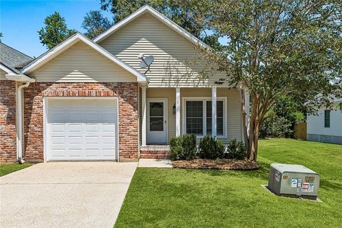 292 Fountains Park Blvd, Mandeville, LA, 70448-2244 | Card Image