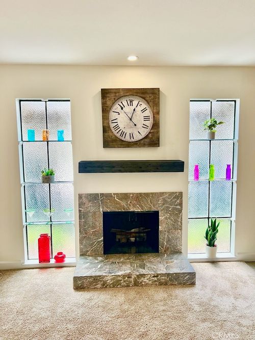 28670 Conejo View Dr, Agoura Hills, CA, 91301-3318 | Card Image