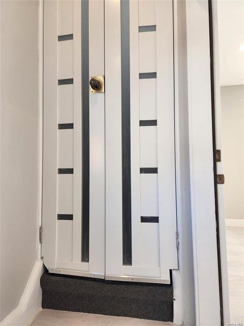 unit-3-359 Central Ave, Lawrence, NY, 11559-1633 | Card Image