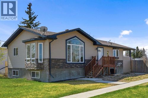 4730 52 St, Mayerthorpe, AB, T0E | Card Image