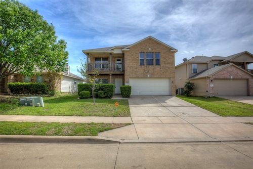 1057 Castle Top Dr, Haslet, TX, 76052-4895 | Card Image