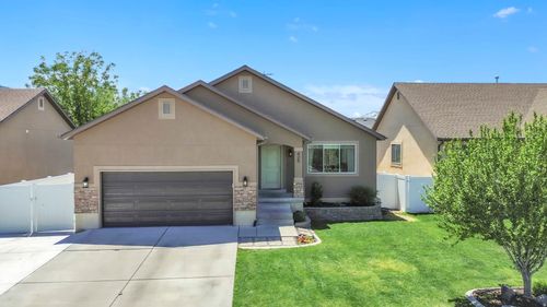 429 W 390 S, Spanish Fork, UT, 84660-4920 | Card Image