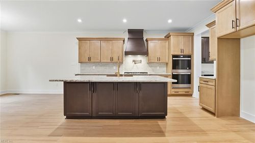 1502 Wharf Hill Drive, Smithfield, VA, 23430 | Card Image