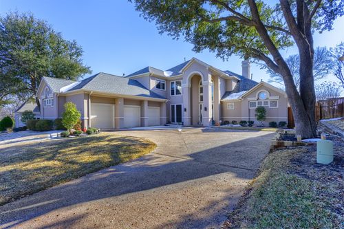 824 Hills Creek Dr, McKinney, TX, 75072-5230 | Card Image