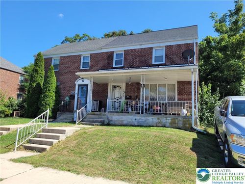 1560 Liberator Ave, Allentown, PA, 18103-4754 | Card Image