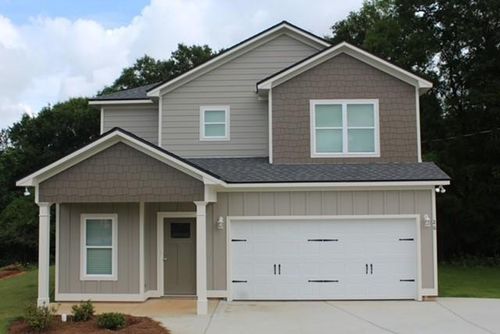 26 Peacock Dr, Phenix City, AL, 36869-3452 | Card Image