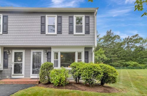 18-18 Sharron Dr, South Easton, MA, 02375-1659 | Card Image