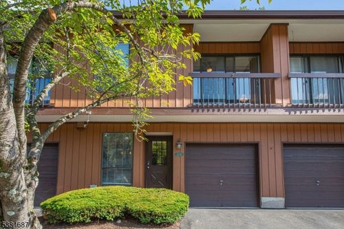 22145 Westview, Wharton, NJ, 07885-1786 | Card Image