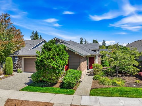 12516 231st Ave Ne, Redmond, WA, 98053-5638 | Card Image