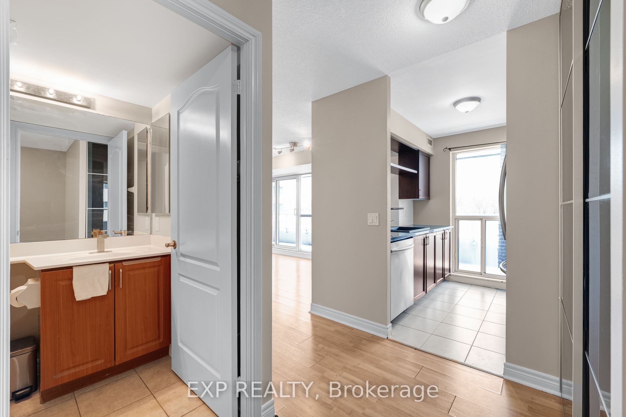 Residential in Toronto E09 5