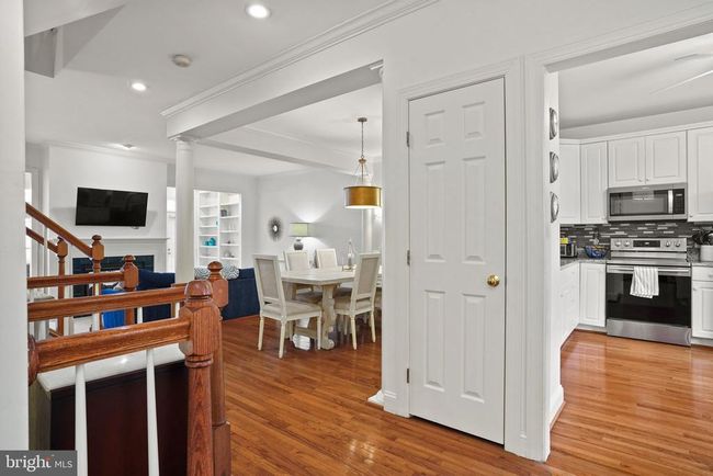 4170 Governor Yeardley Ln, Townhouse with 4 bedrooms, 4 bathrooms and null parking in FAIRFAX VA | Image 11