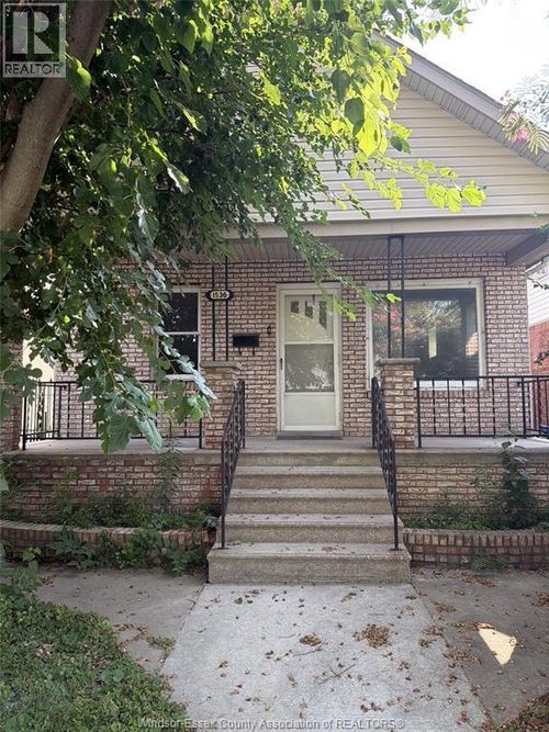 1536 Marentette Ave, Windsor, ON, N8X4E3 | Card Image