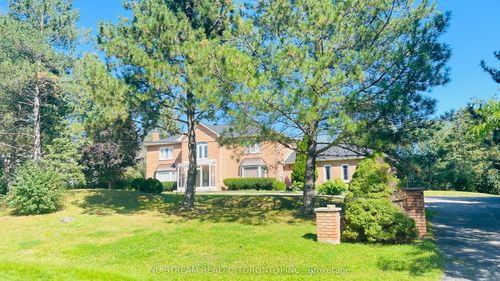 4 Willow Creek Dr, Markham, ON, L6C1E6 | Card Image
