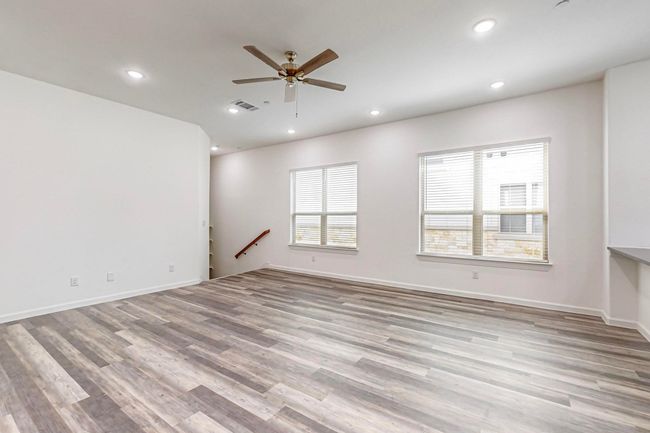 329 Mule Deer Dr, Townhouse with 4 bedrooms, 3 bathrooms and null parking in Little Elm TX | Image 10