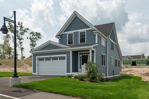 28 The Cliffs At Evergreen, Cliffside Drive, Auburn, NH, 03032 | Card Image