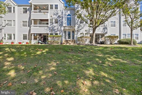 apt-j-8330 Montgomery Run Rd, ELLICOTT CITY, MD, 21043-7452 | Card Image