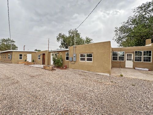 1321 15th St Nw, Albuquerque, NM, 87104-2124 | Card Image