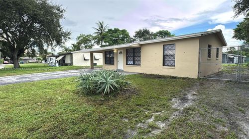 1772 Nw 34th Ave, Lauderhill, FL, 33311-4257 | Card Image