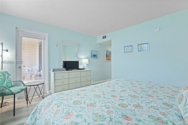 APT-3302 - 85 Folly Field Rd, Condo with 2 bedrooms, 2 bathrooms and null parking in Hilton Head Island SC | Image 23
