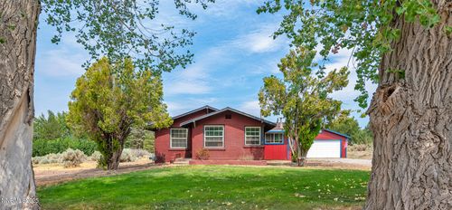 390 Flicker Cir, Washoe Valley, NV, 89704-9077 | Card Image