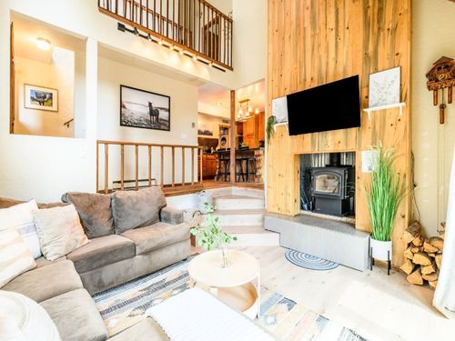 218 Golden Crown Ln, BLUE RIVER, CO, 80424 | Card Image