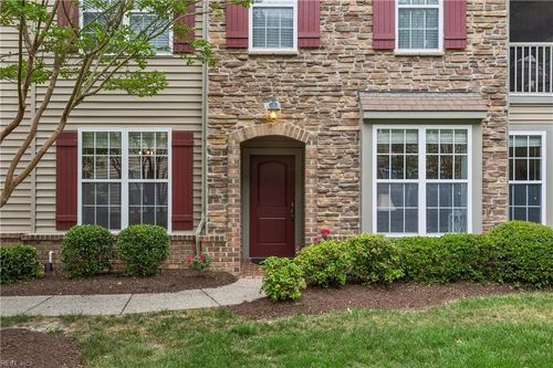 2802 James River Trl, Carrollton, VA, 23314-3564 | Card Image