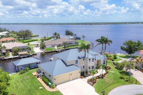 12438 Prather Ave, Port Charlotte, FL, 33981-1352 | Card Image