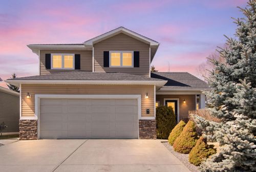 786 Stonehaven Dr, Carstairs, AB, T0M0N0 | Card Image