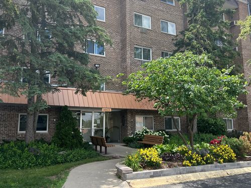 apt-3i-10353 Dearlove Rd, Glenview, IL, 60025-3640 | Card Image