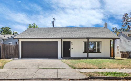 1420 W Walnut St, Stockton, CA, 95203-1528 | Card Image