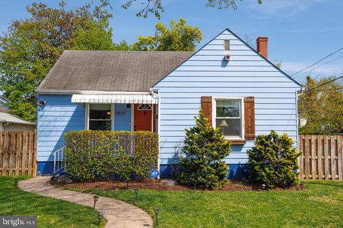 2519 30th St Ne, WASHINGTON, DC, 20018-1534 | Card Image