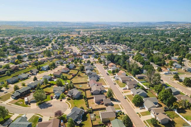 2503 Shad St, House other with 4 bedrooms, 2 bathrooms and null parking in RAPID CITY SD | Image 34