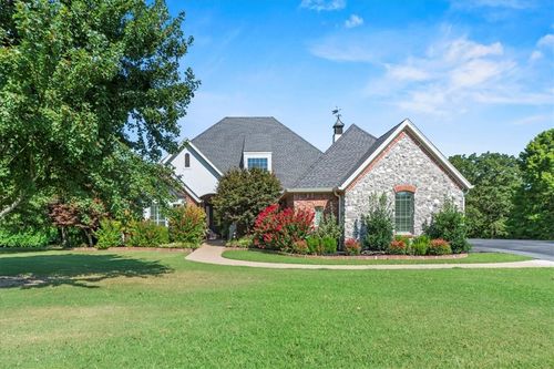 11982 W Highway 72, Bentonville, AR, 72712-8049 | Card Image